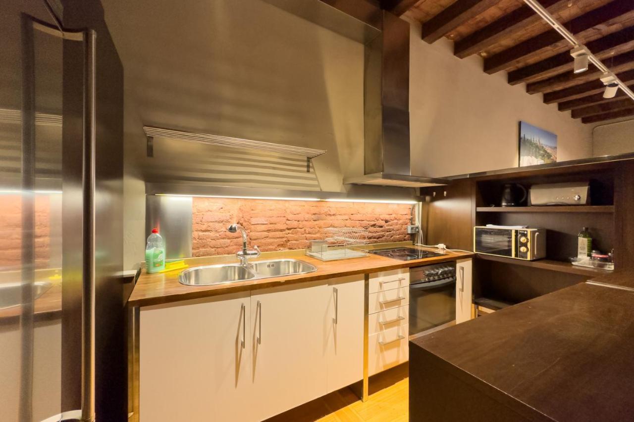 Aparteasy - Gracia Apartamento