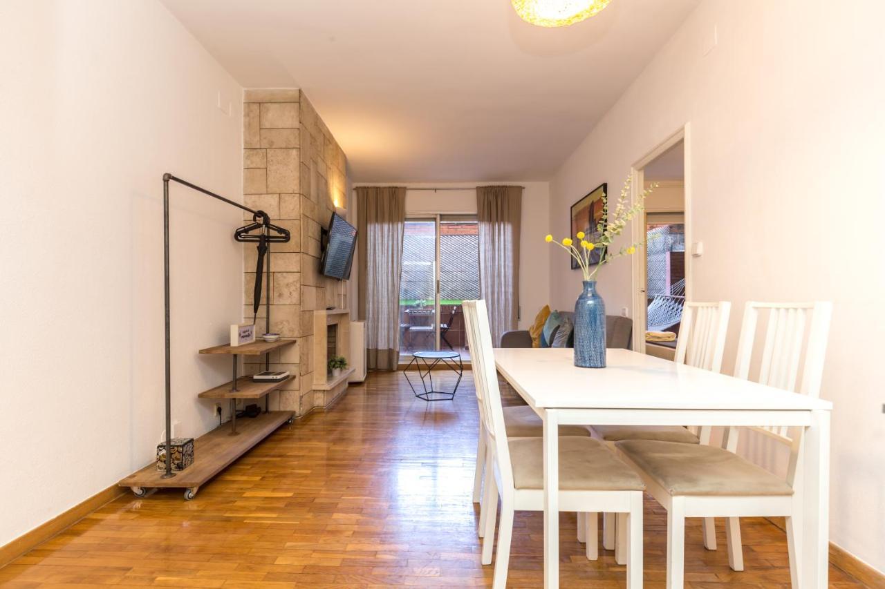 Find Calm At Cozy Sanctuary With Terrace