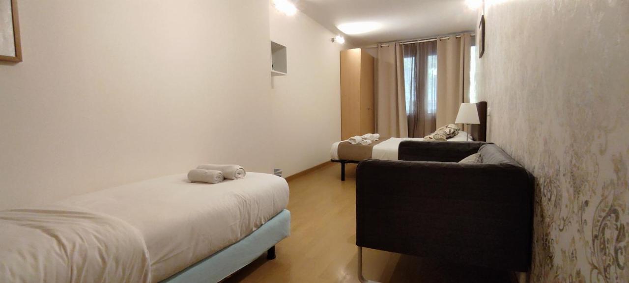Hostal Bruc *