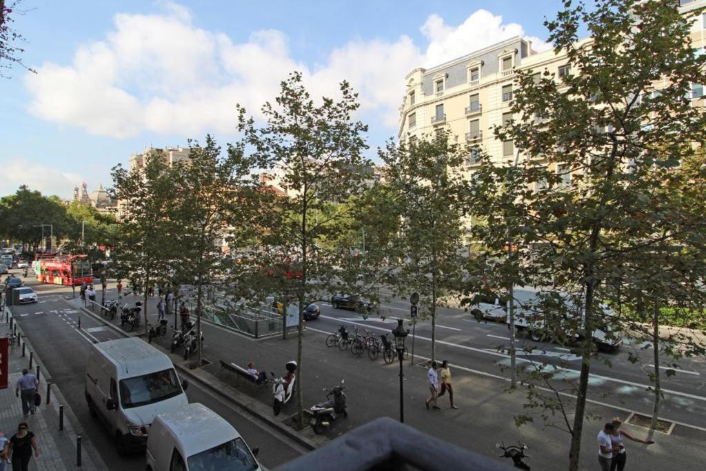 Paseo De Gracia Gran Via De Les Corts Catalanes Barcelona