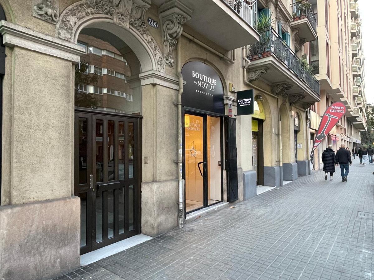 Coqueto Alojamiento Cercano A La Sagrada Familia Apartamento