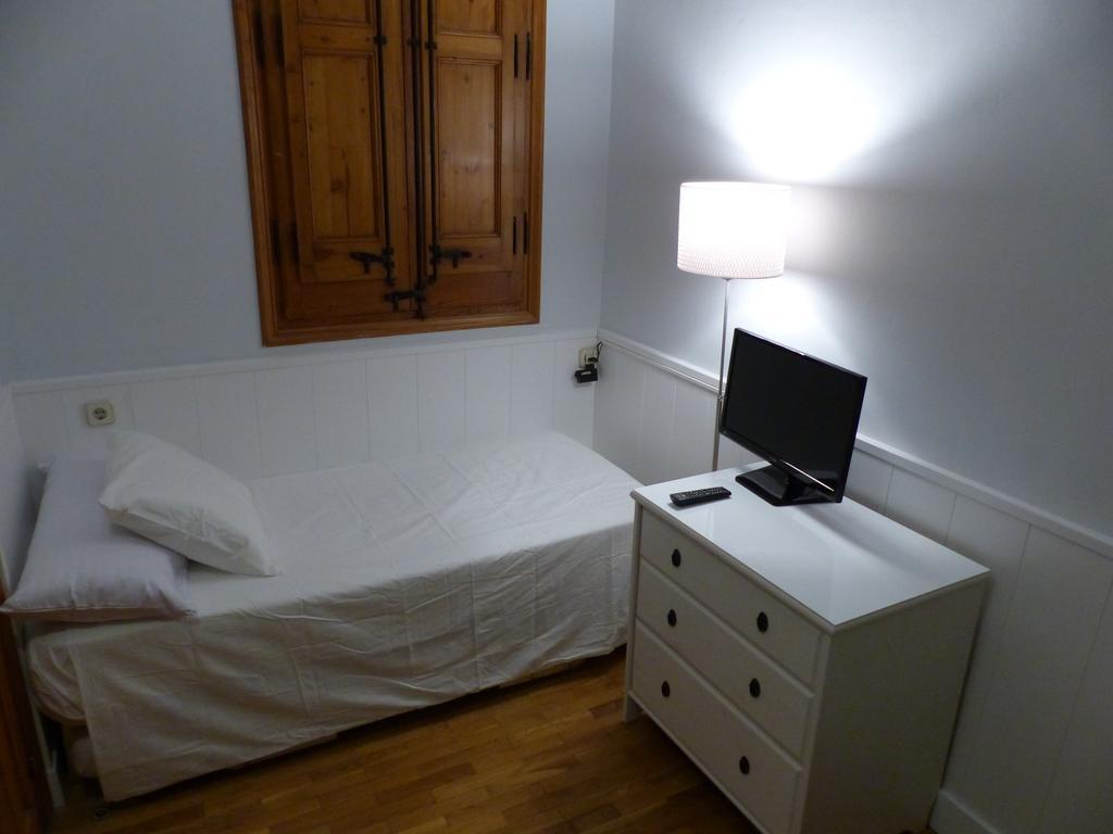 Apartamento Gran Via Borrell Flat *