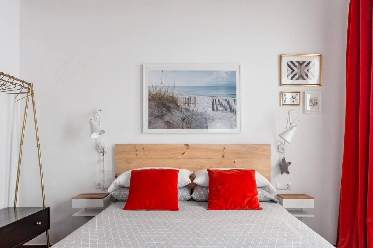 Stylish With Terrace For Couple Or Family Apartamento