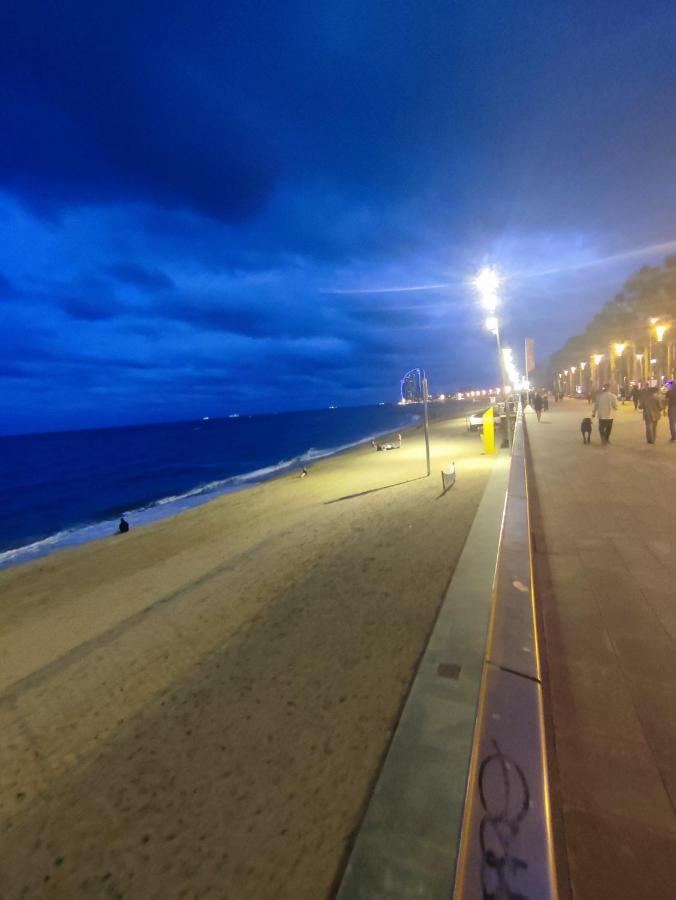 Nice Flat Within Walking Range To The Beach Apartamento Barcelona