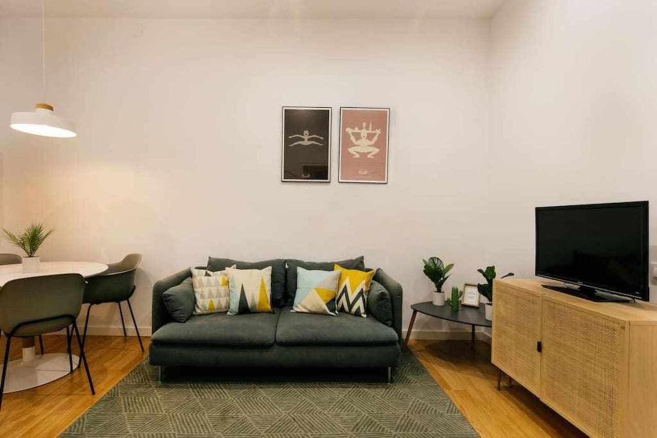 Cozy & Apartment