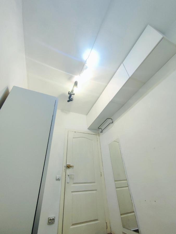 Nice Flat Within Walking Range To The Beach Barcelona