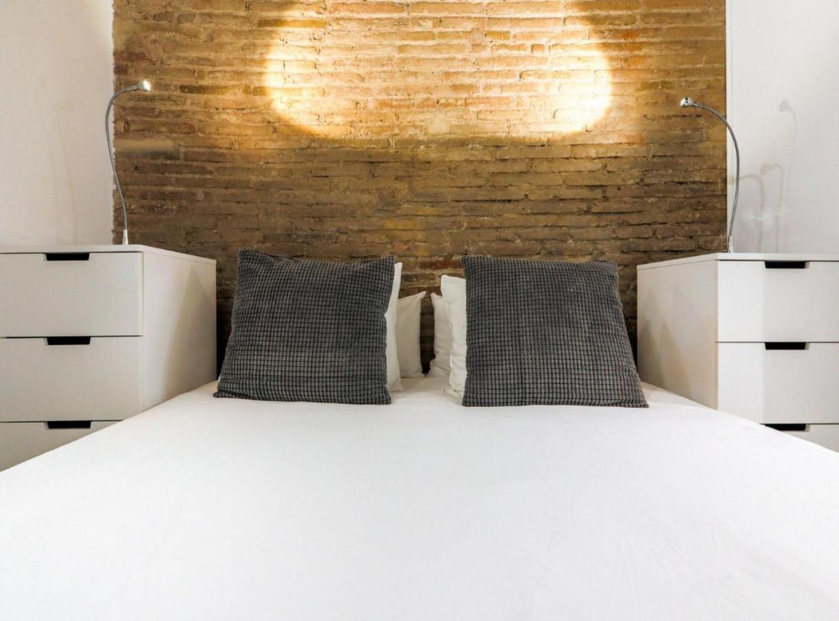 New Listing Duplex Near The Barceloneta