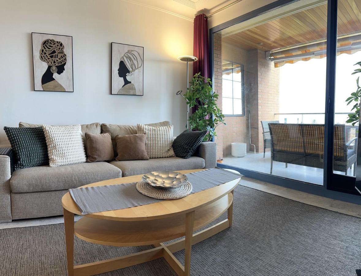 Lets Holidays Sea Views In Apartamento Barcelona