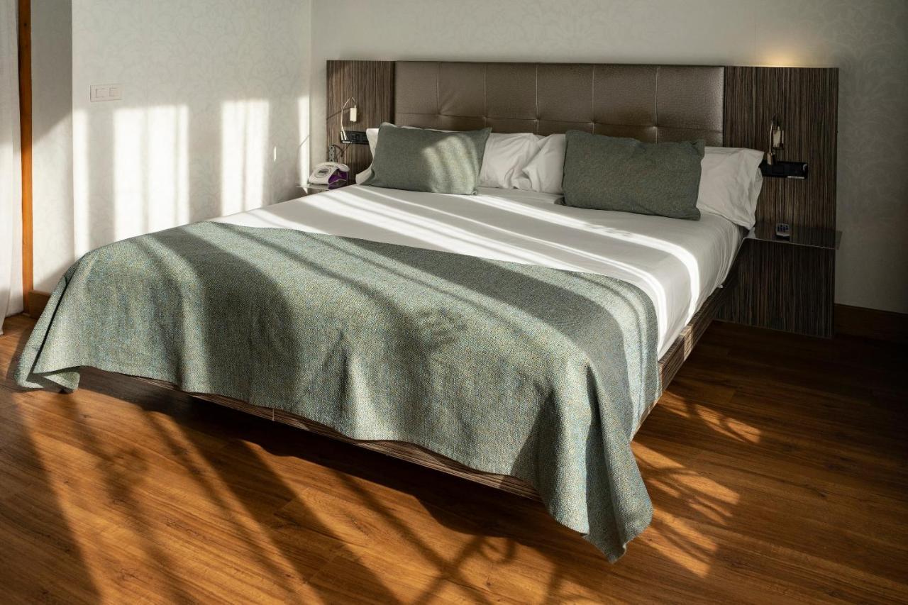 Hotel Petit Palace Museum 4*