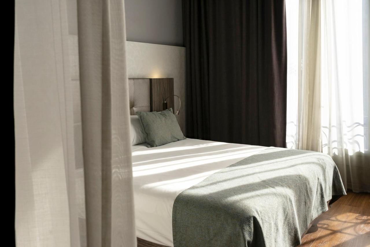 Hotel Petit Palace Museum 4*