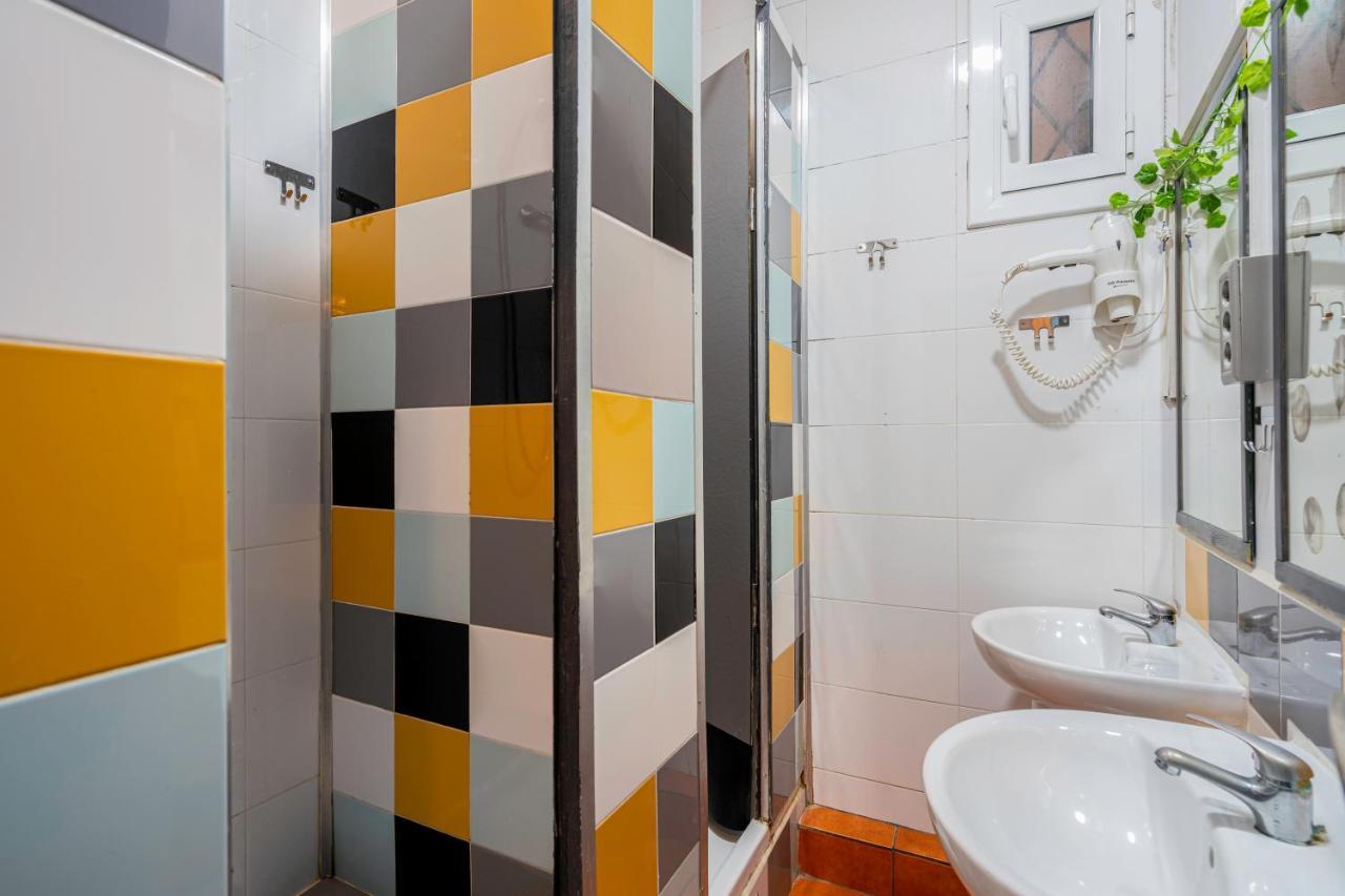 Hostal Casa Barcelo