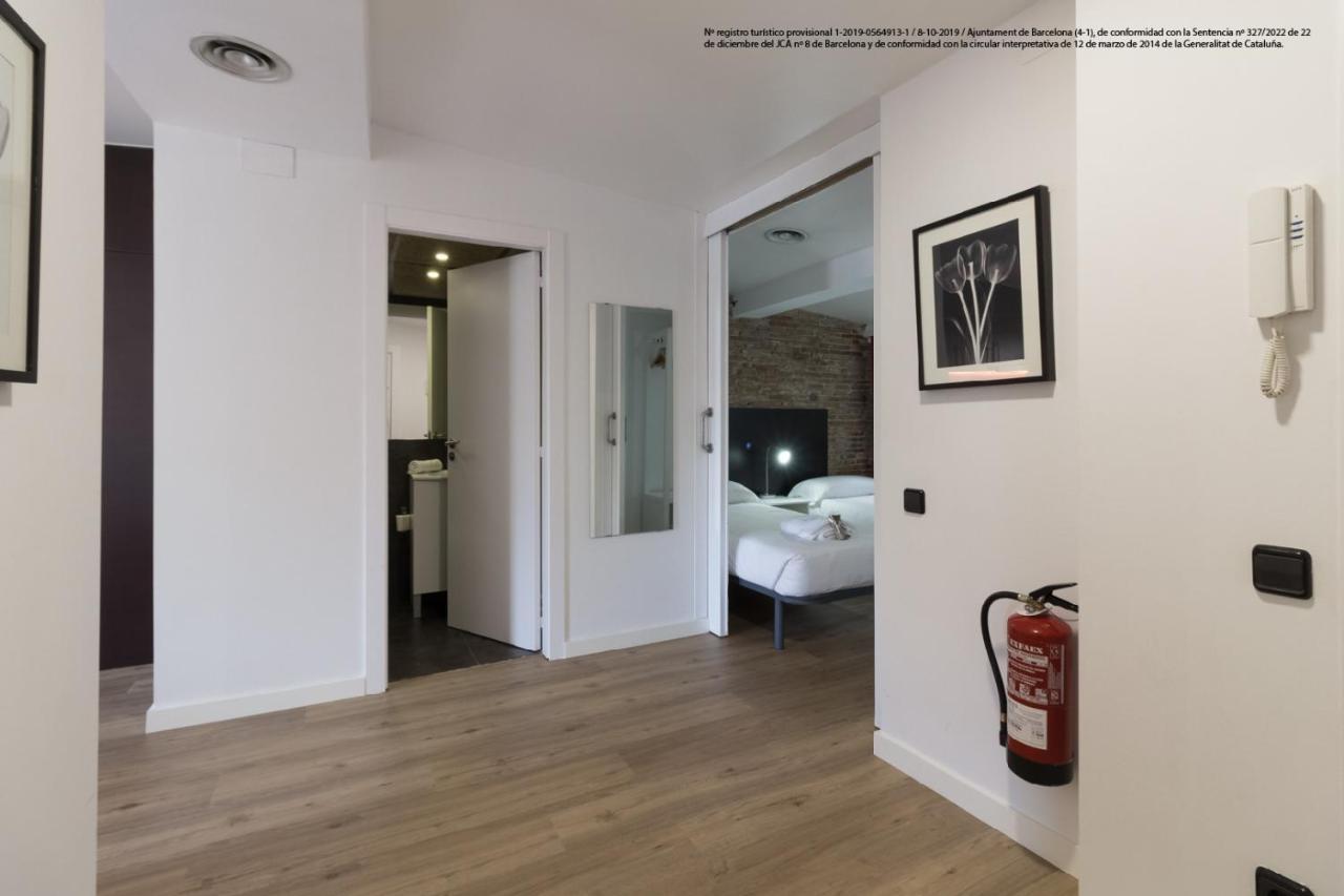 Barnapartments Raval Apartment