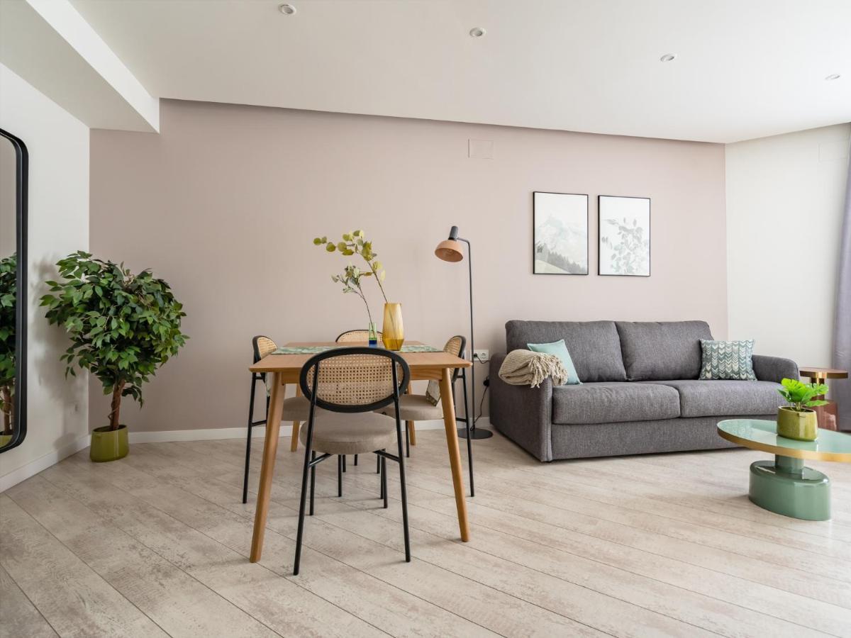 Apartamento Limehome Rector Triado