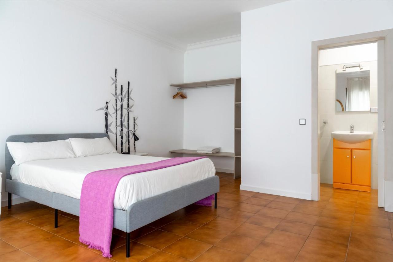 Monrooms Guest house Barcelona