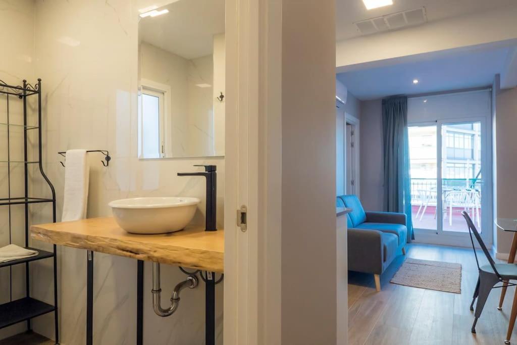 Bebarceloner Sant Andreu - 3 Bedrooms With Terrace Barcelona