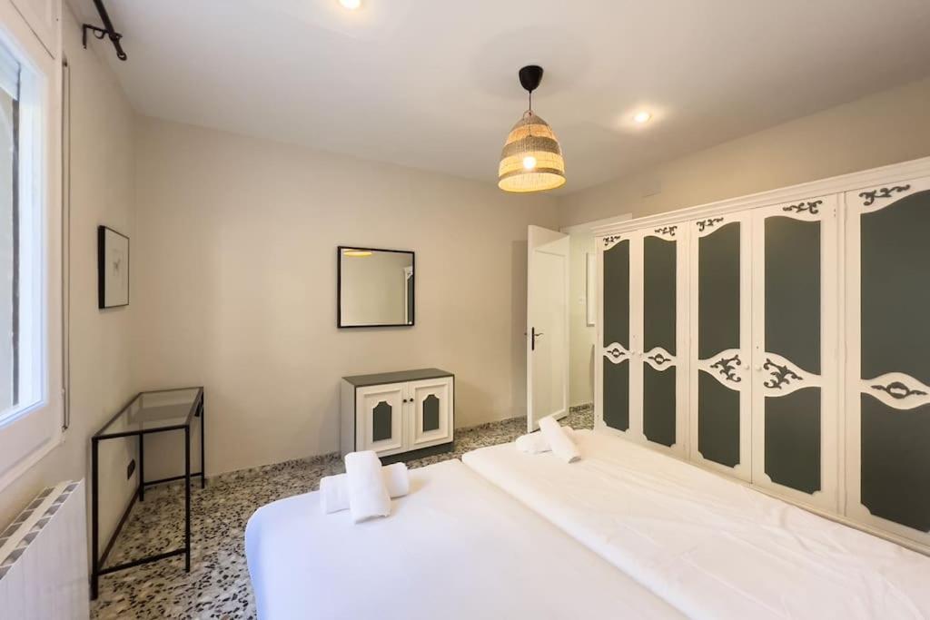 Bebarceloner Eixample - 3 Bedrooms *