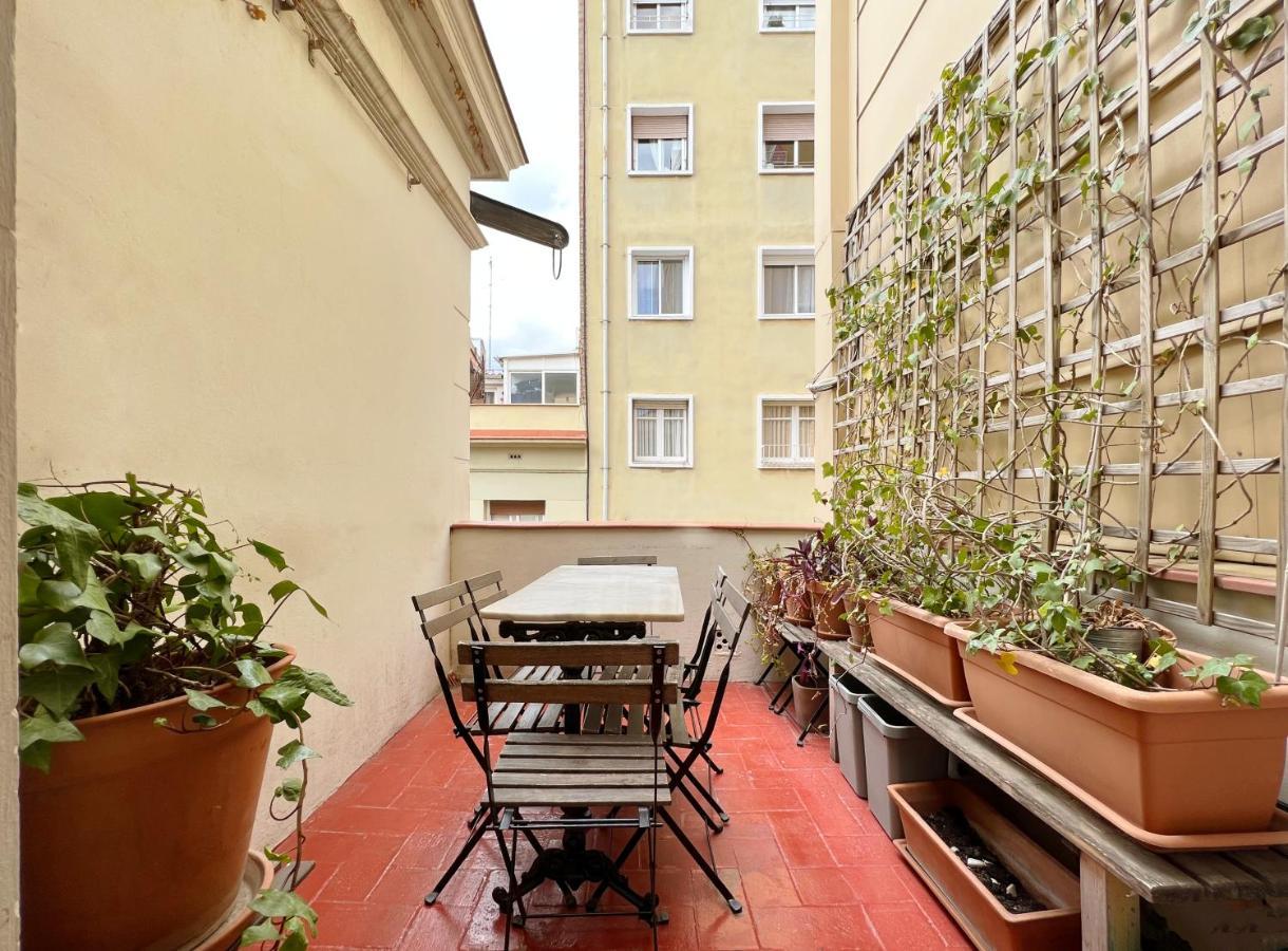 Apartment U-nique Legalitat *