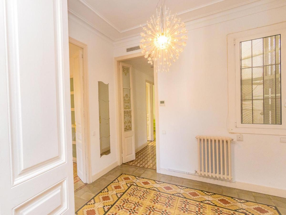 Apartment Eix-Dret-Roger De Lluria-Valencia By Interhome *