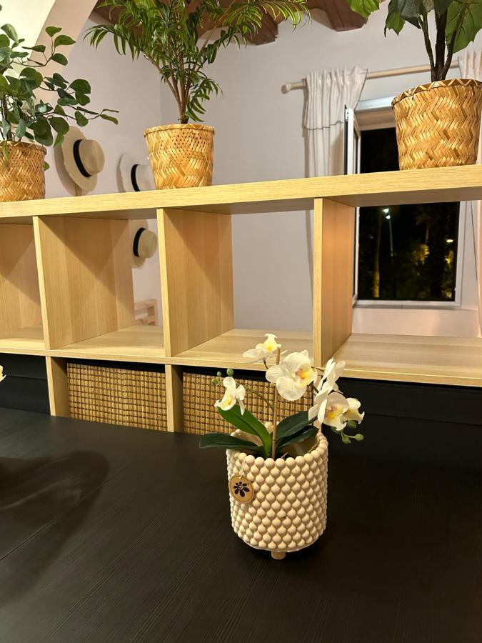 Hgc Apartment