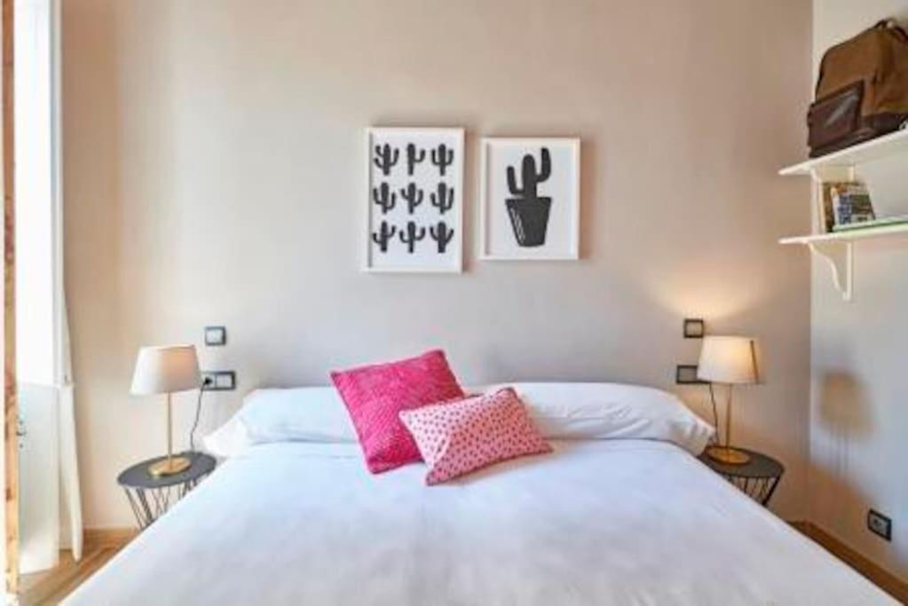 Bebarceloner Sants - 2 Bedrooms Barcelona
