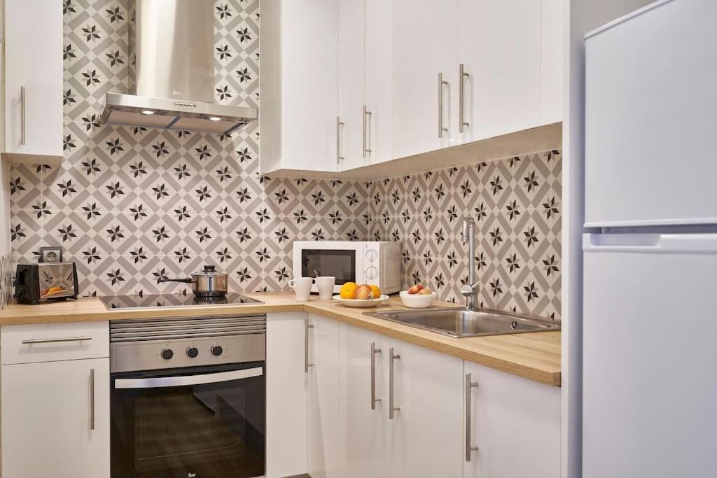 Bebarceloner Sants - 2 Bedrooms Apartamento *