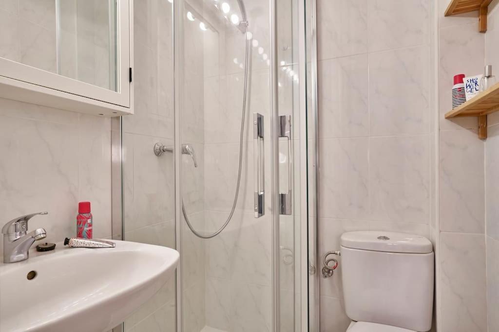 Apartamento Bebarceloner Sants - 2 Bedrooms *