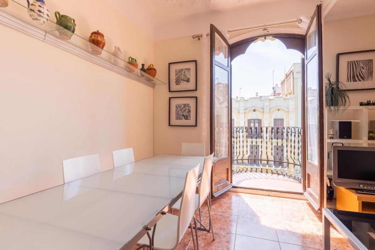 Aparteasy - Modernist Flat In Eixample Center Apartamento