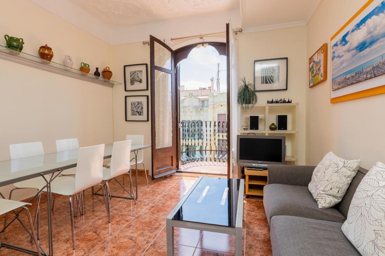 Aparteasy - Modernist Flat In Eixample Center