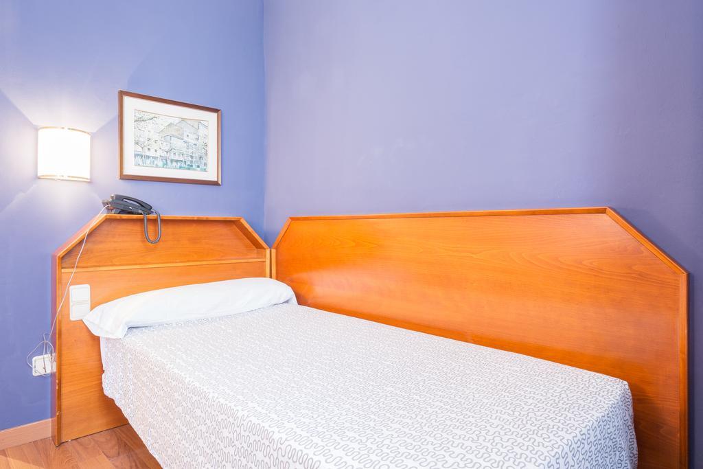Cortes Rambla Hotel 3*