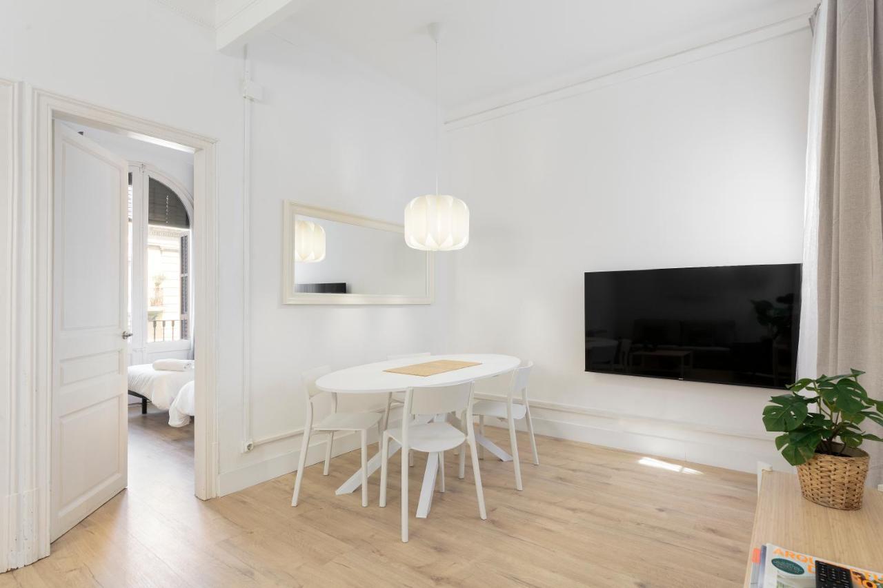 Suites4days Gaudi Eixample Apartamento