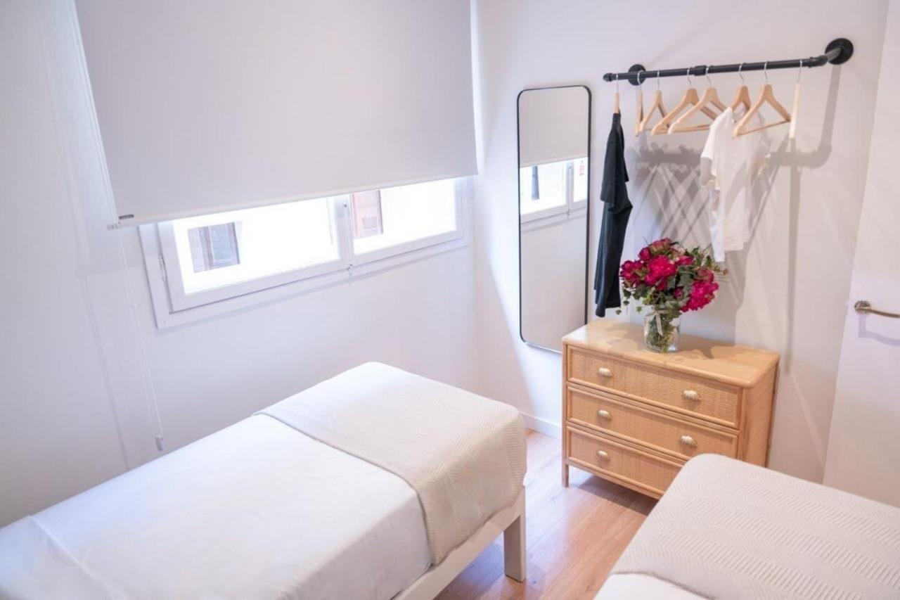 Rambla De Mar Apartment *