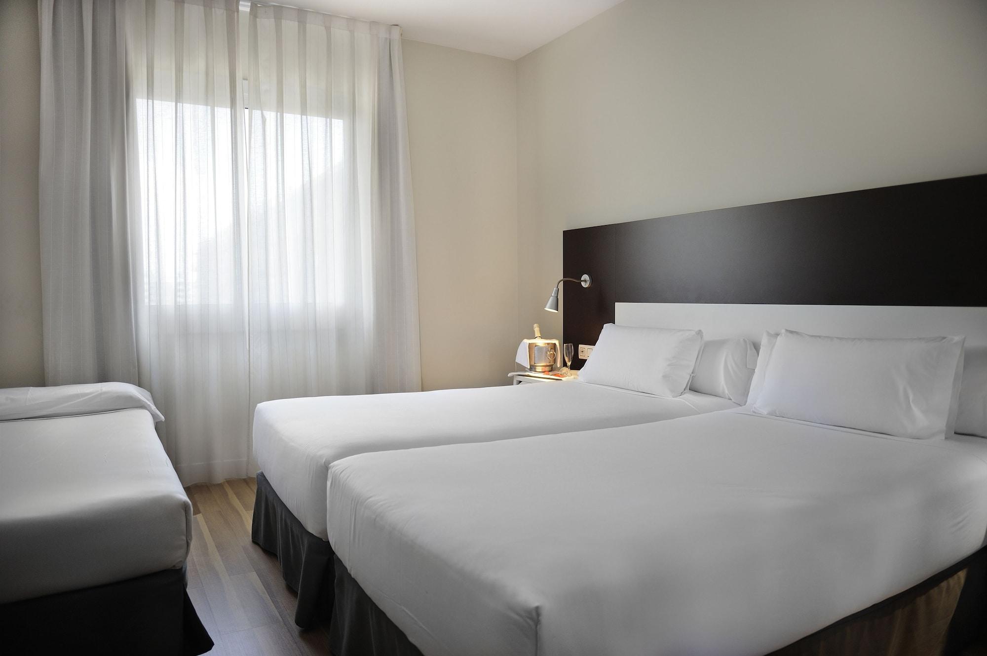 Hotel Arenas Atiram