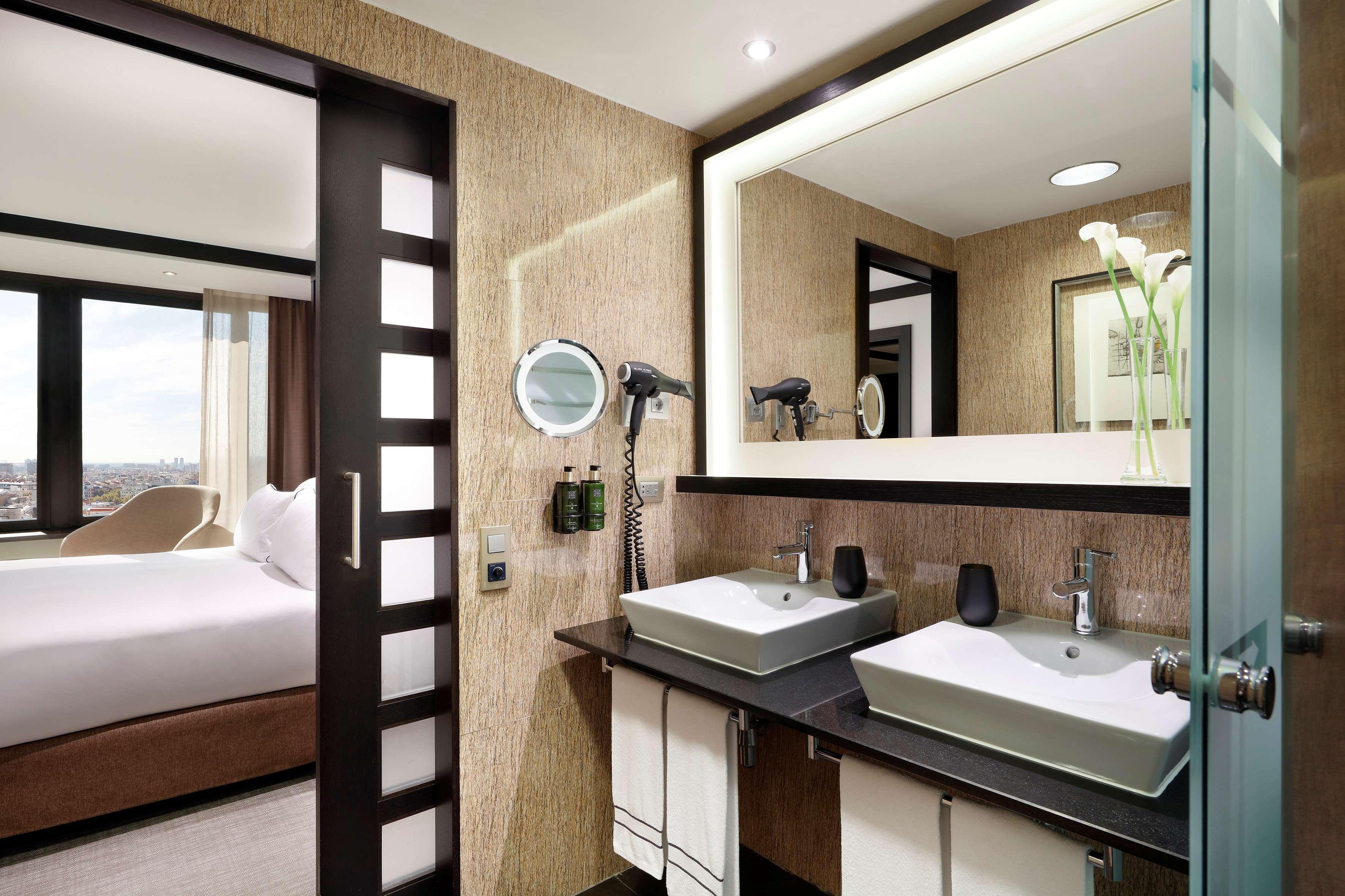 Hotel Melia Sarriá 5*