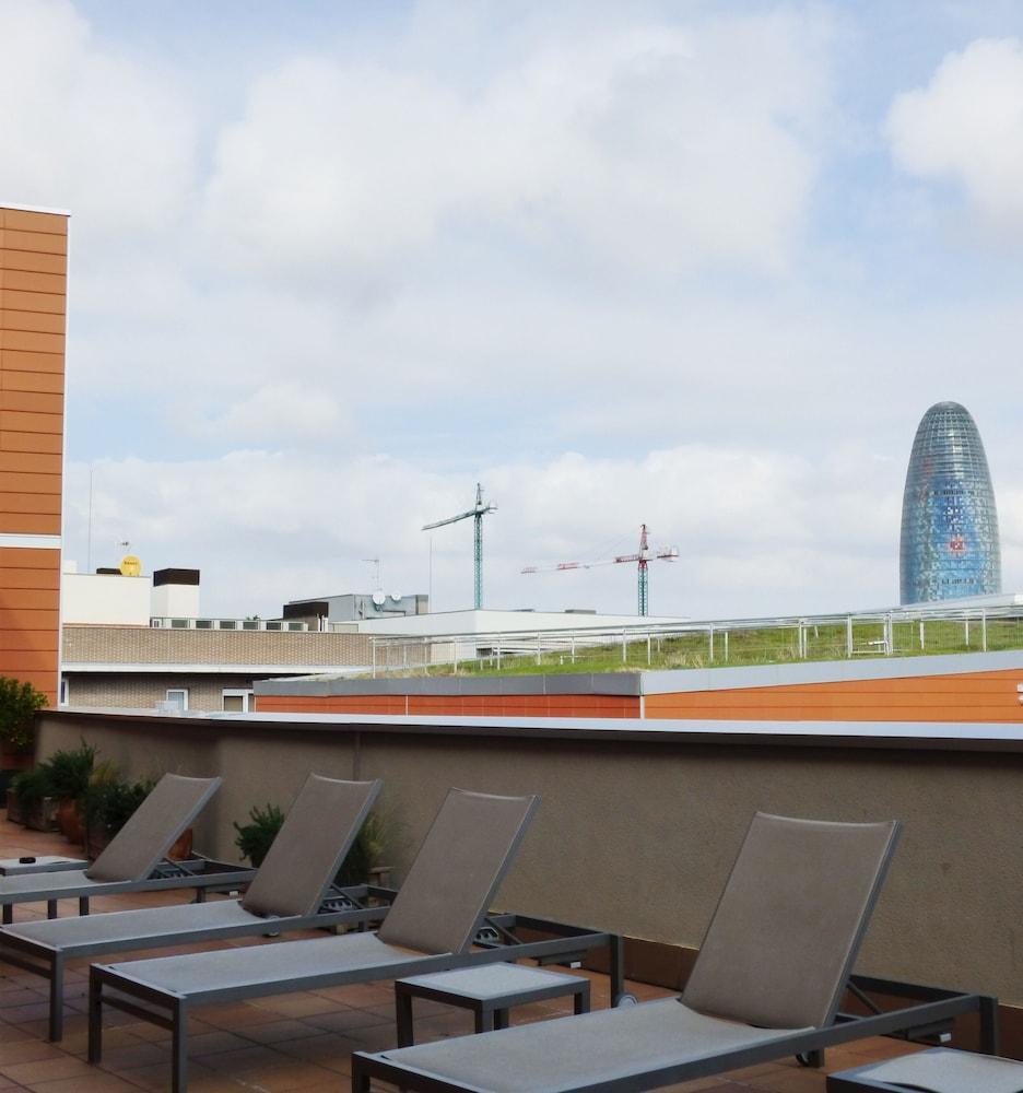 Hotel Naitly Poblenou 4*