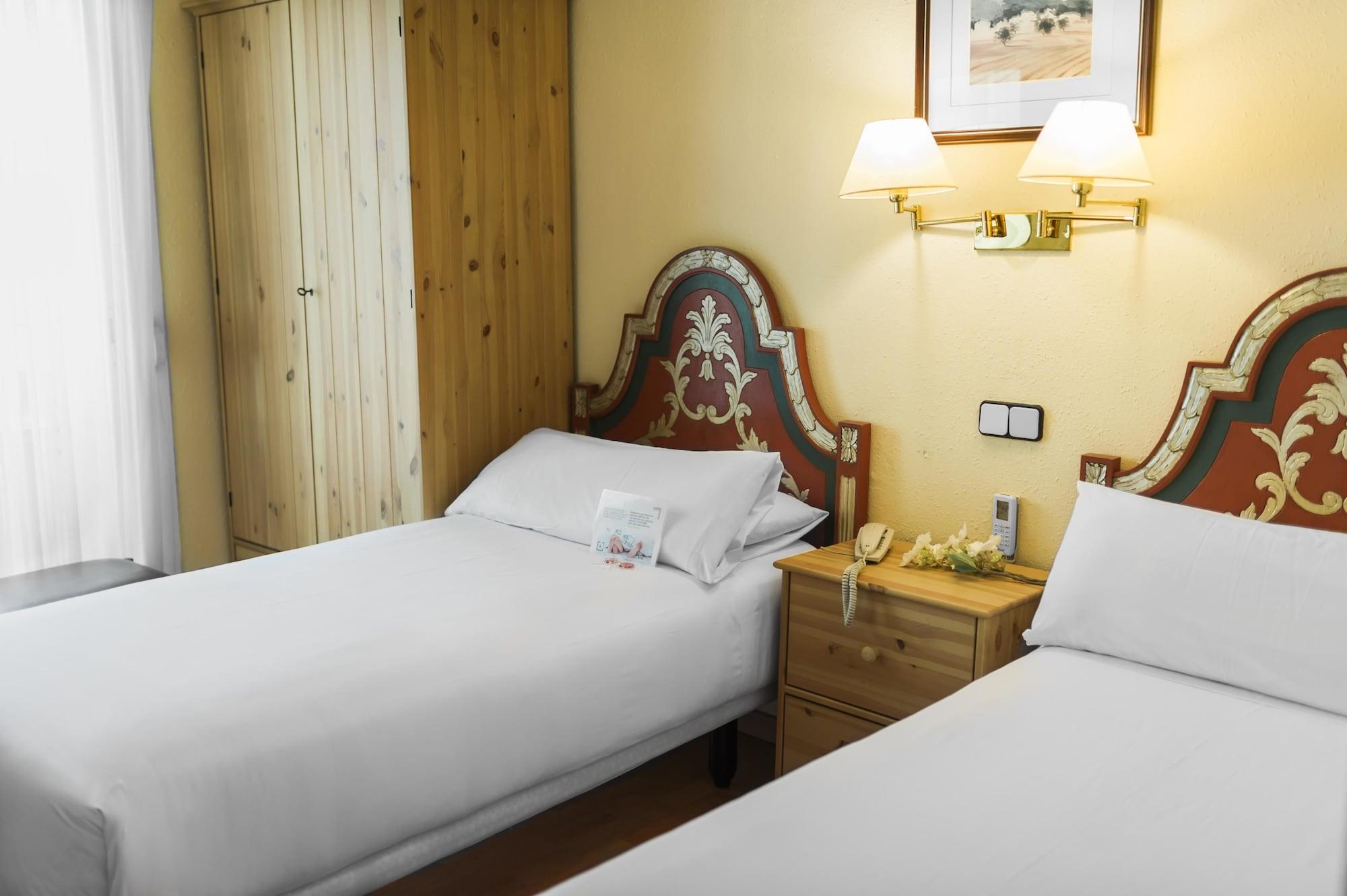 Hotel Mesón Castilla Atiram 3*