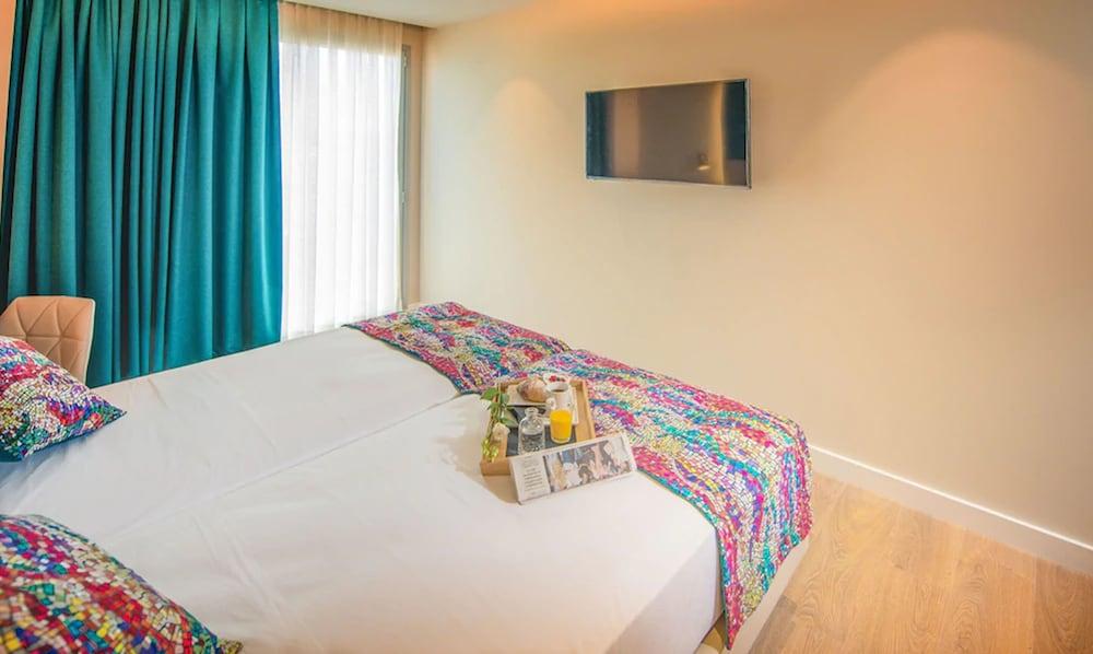Hotel Arya Stadium 3*