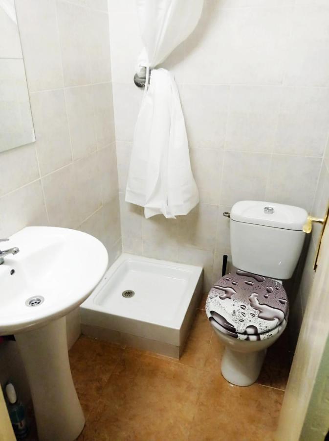 Small Single Private Center City Guest house Barcelona