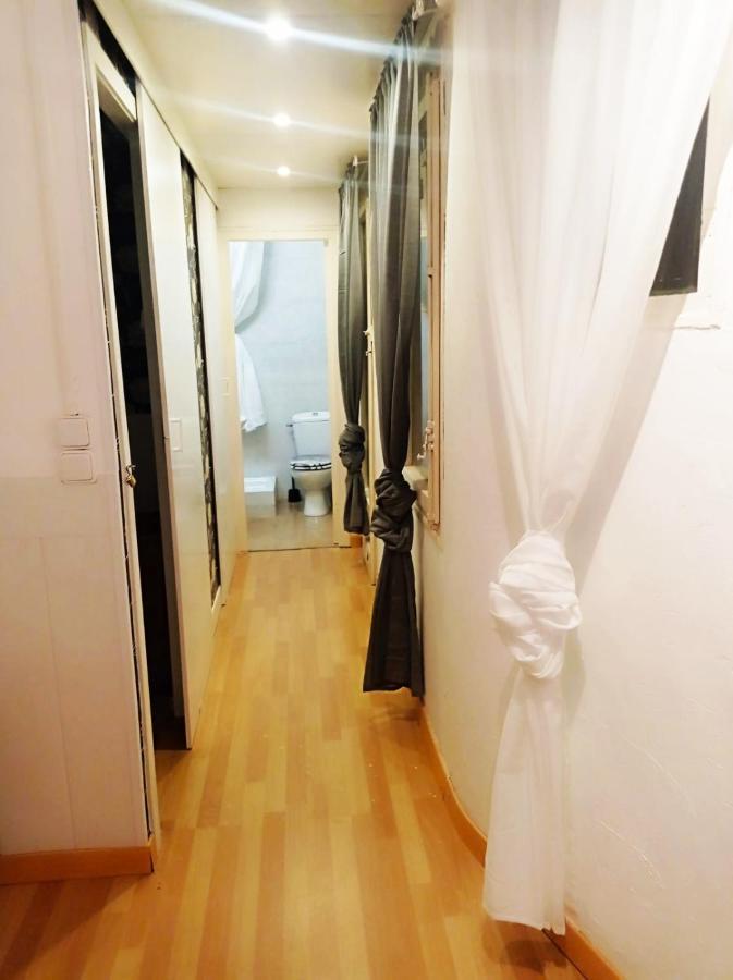 Small Single Private Center City Guest house *