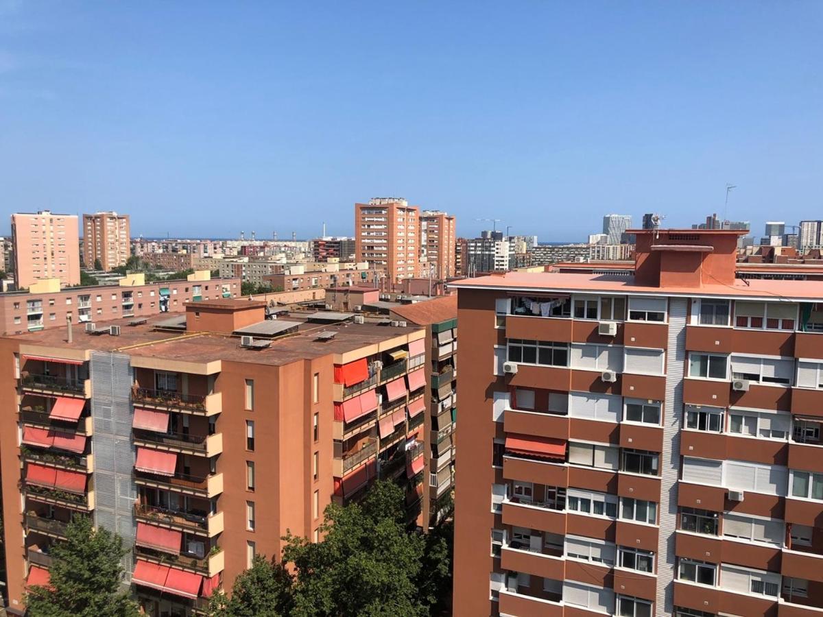 Sea View On A Residential Local Area For Couples Apartment *