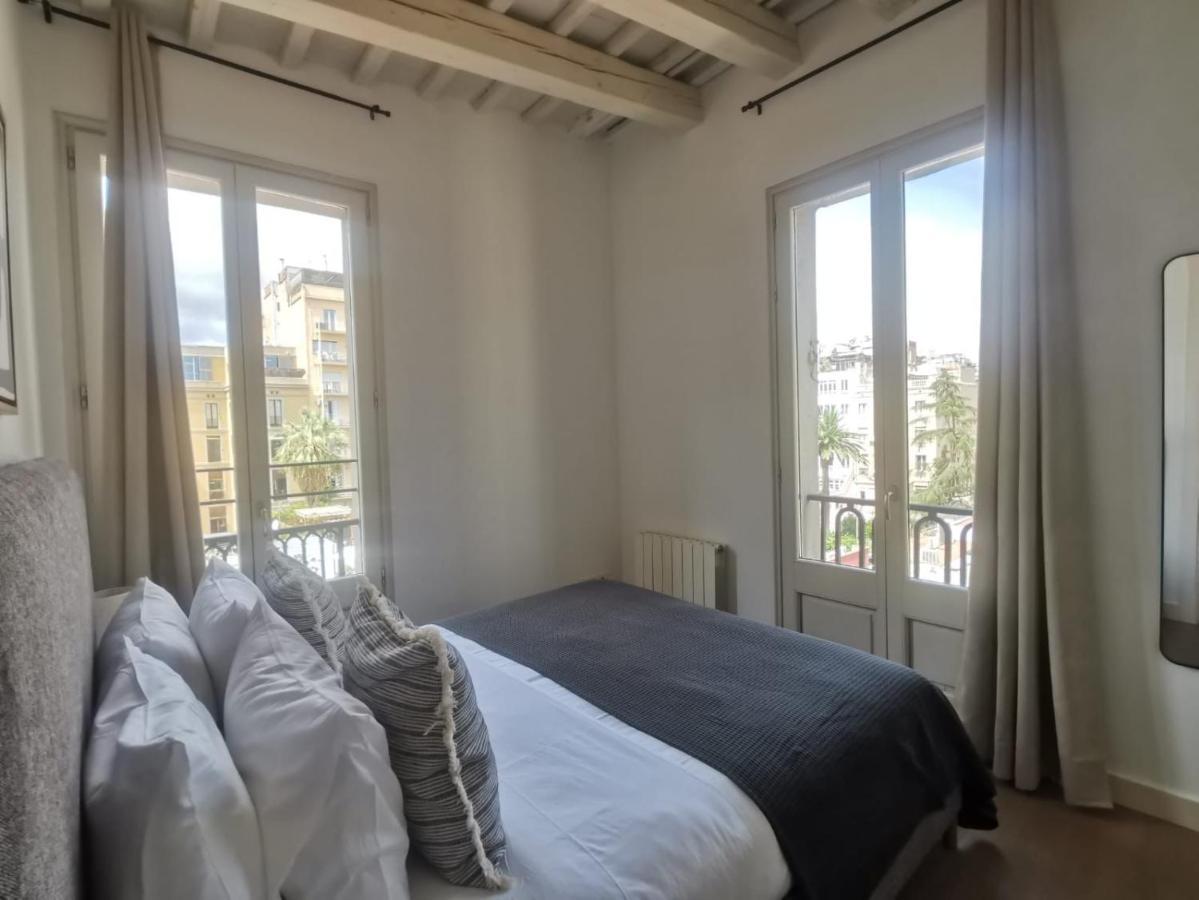 Luxury 2br Location Apartamento
