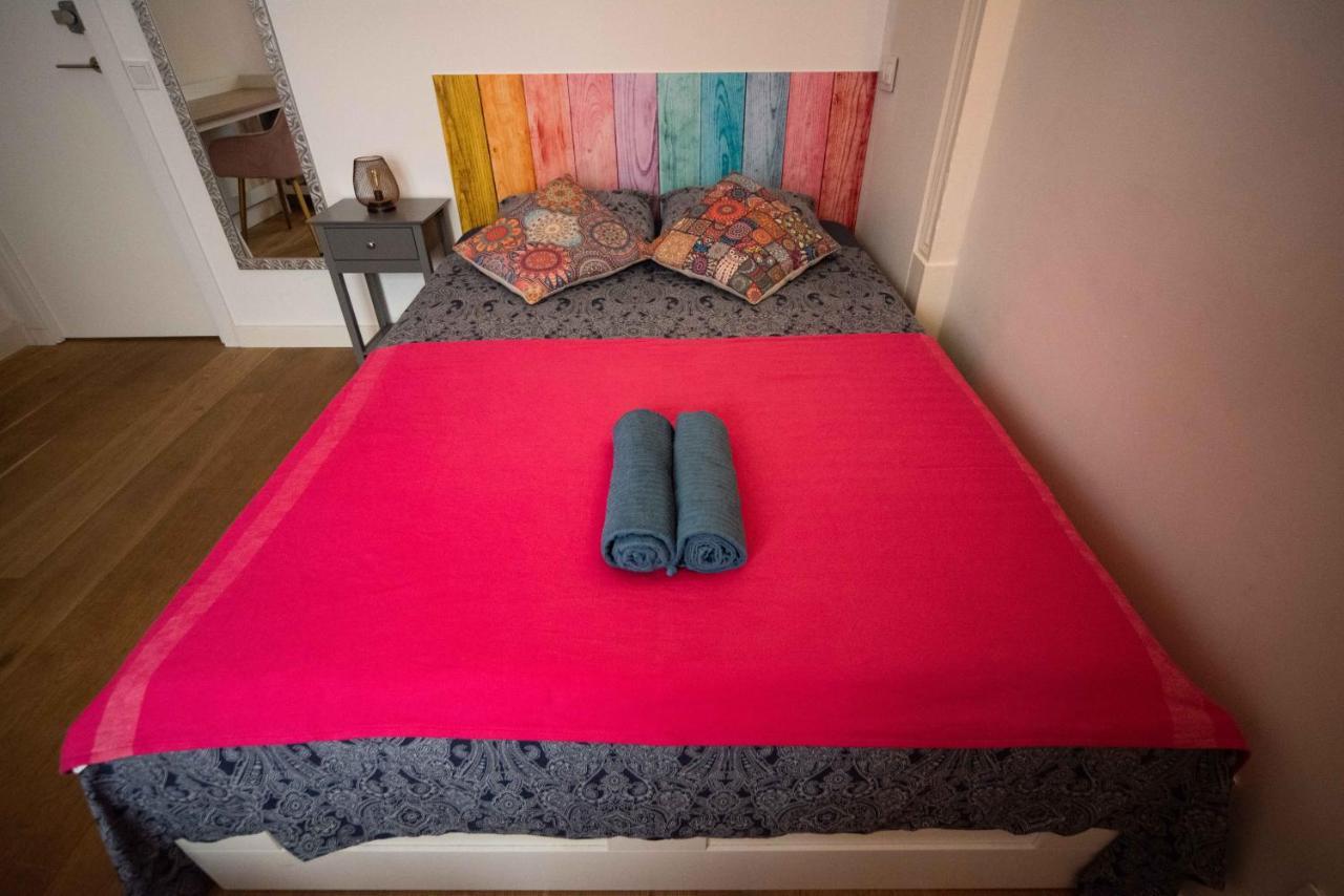 Born - St Caterina Hostel *