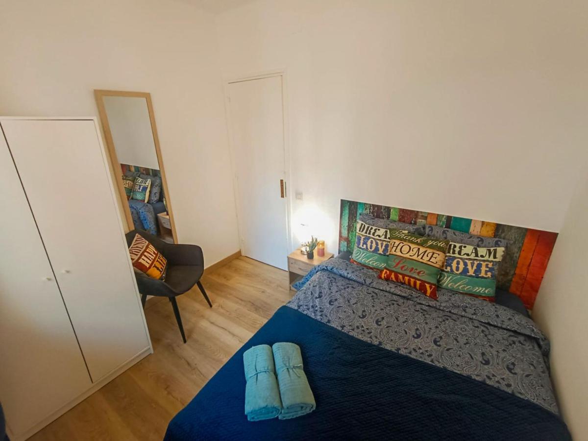 Hostal By Port Vell Rooms