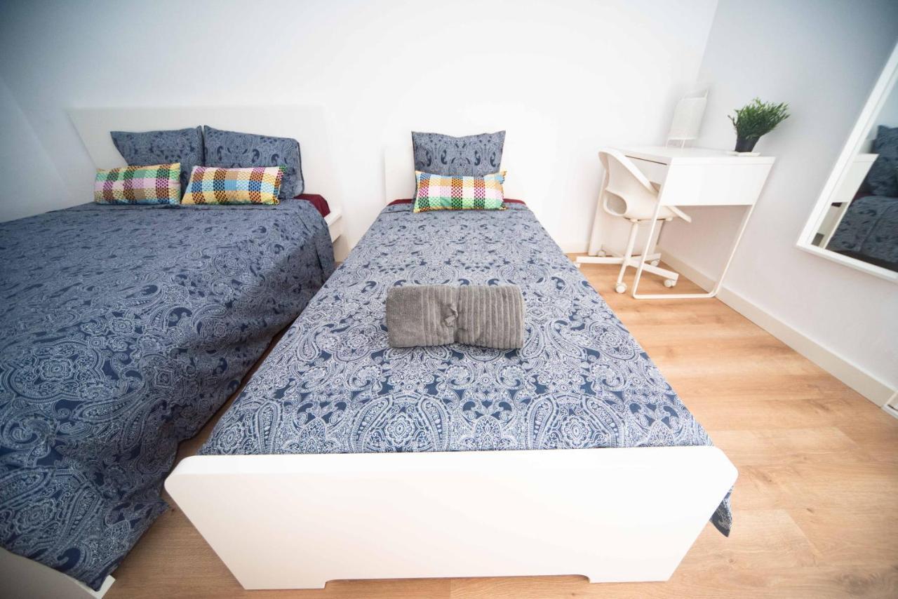 Hostal By Rambla De Catalunya