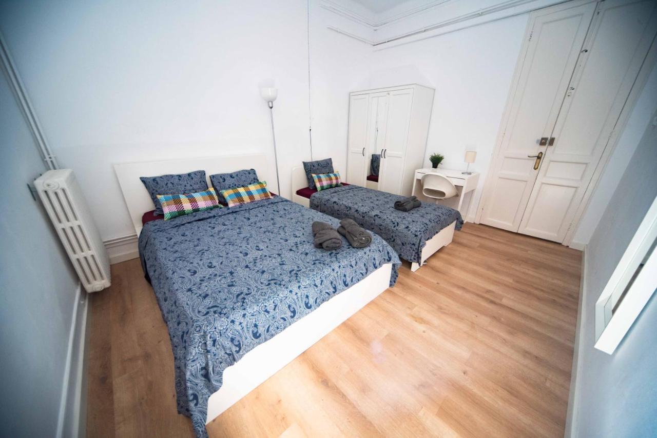 Hostal By Rambla De Catalunya Barcelona