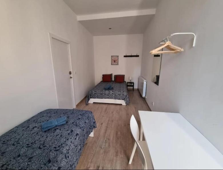 Private In Born Hostal *