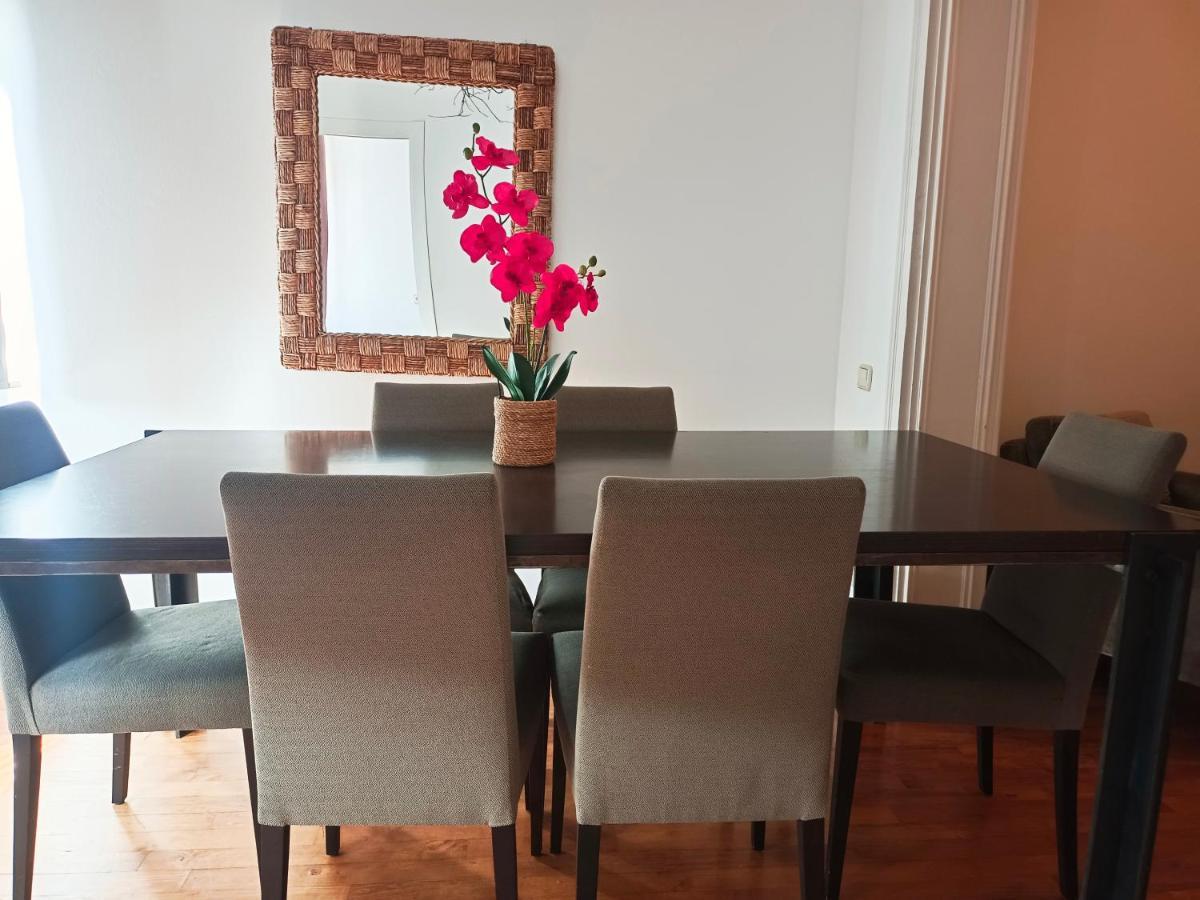 Hostal Urquinaona Rooms Barcelona