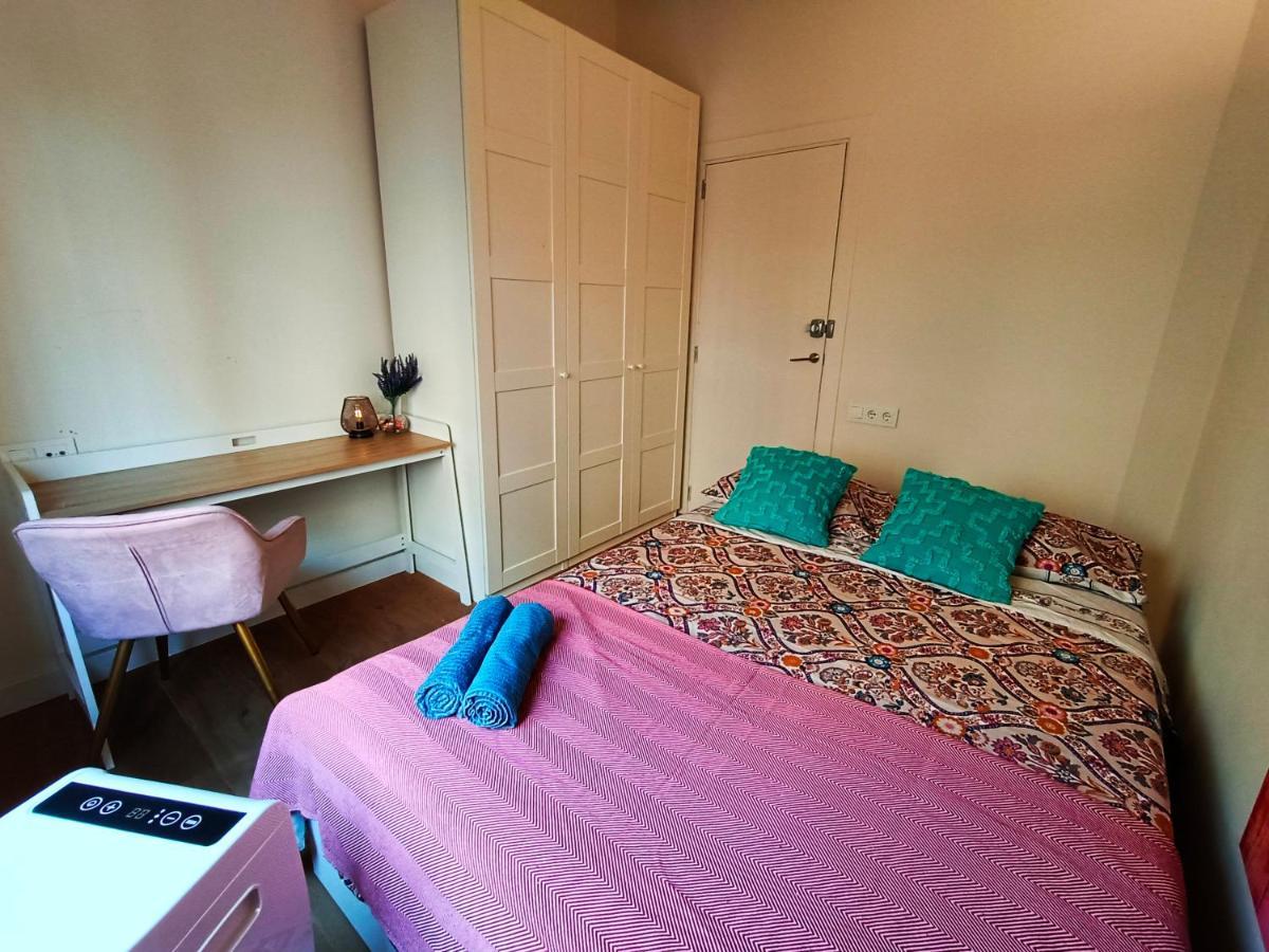 Born - St Caterina Hostel *
