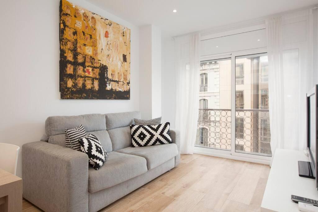 Diagonal/paseo De Gracia 4 Pax Apartment