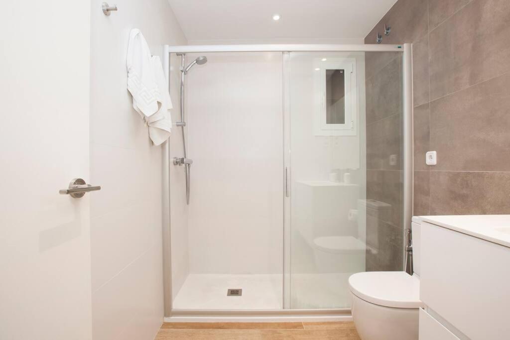 Diagonal/paseo De Gracia 4 Pax
