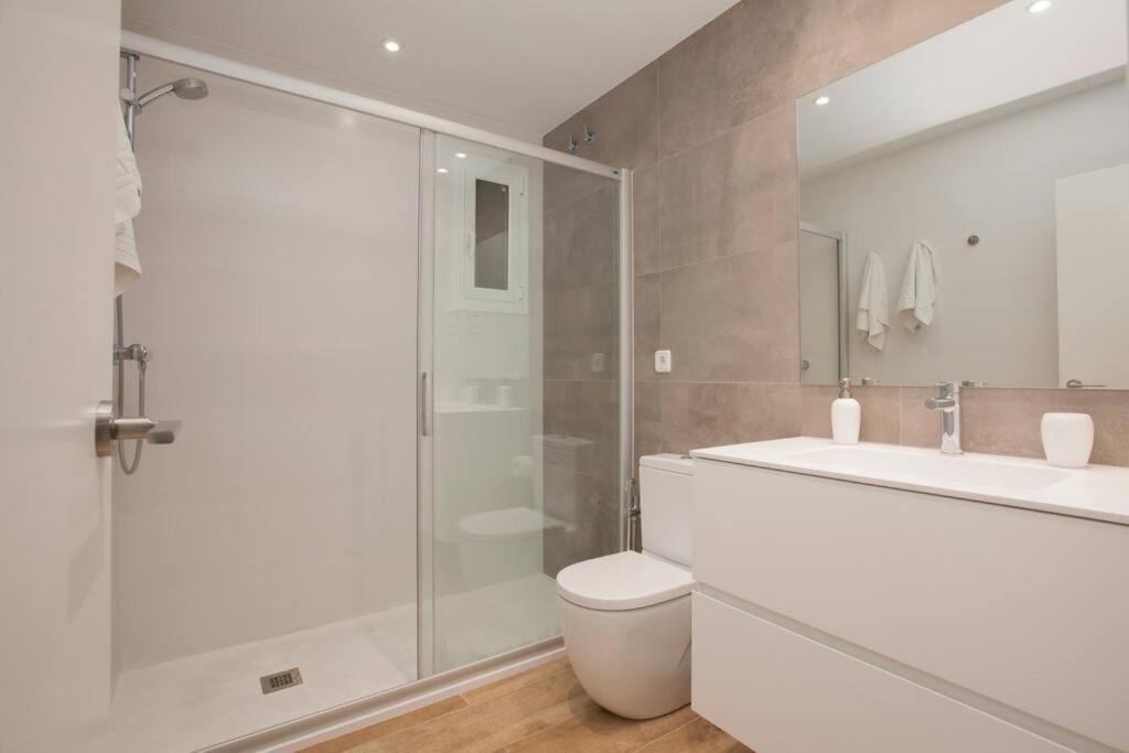 Diagonal/paseo De Gracia 4 Pax
